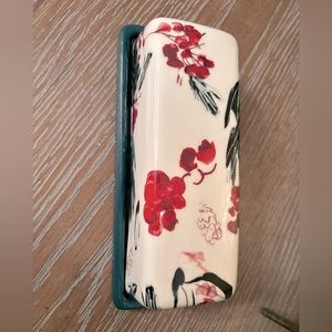 Anthropologie Holly Pear 7x2 covered Butter dish, red and green